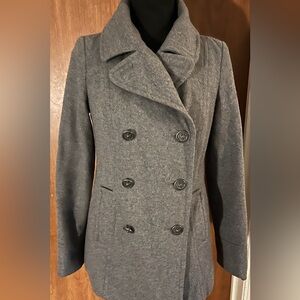 Old Navy Peacoat Sm/Tp/Xp Grey wool blend.
